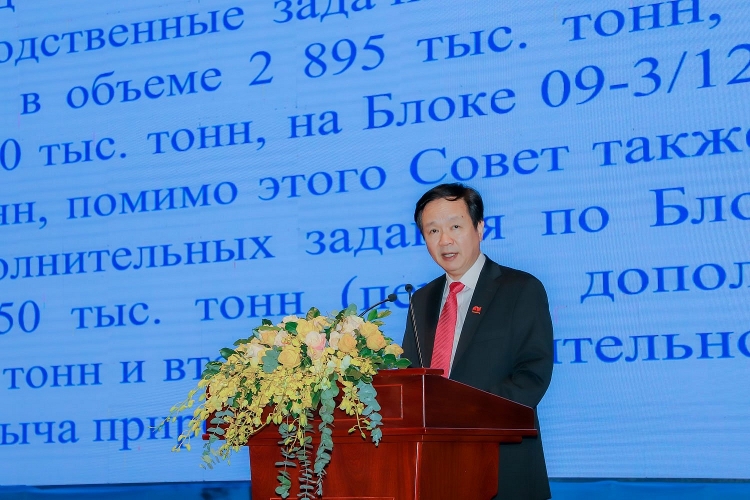 Vietsovpetro đạt thành tích đặc biệt ấn tượng - góp phần lớn vào thành công chung của Petrovietnam Vietsovpetro đạt thành tích đặc biệt ấn tượng, góp phần quan trọng vào thành công chung của Petrovietnam