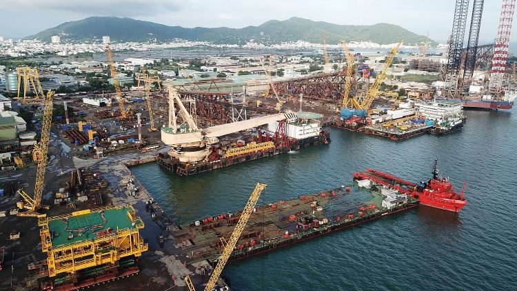 Vietsovpetro đạt thành tích đặc biệt ấn tượng - góp phần lớn vào thành công chung của Petrovietnam Vietsovpetro đạt thành tích đặc biệt ấn tượng, góp phần quan trọng vào thành công chung của Petrovietnam