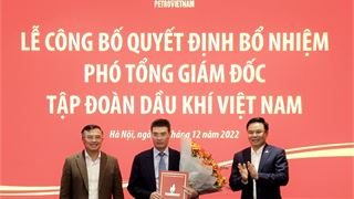 Petrovietnam announces and awards decision on the Group’s Vice President