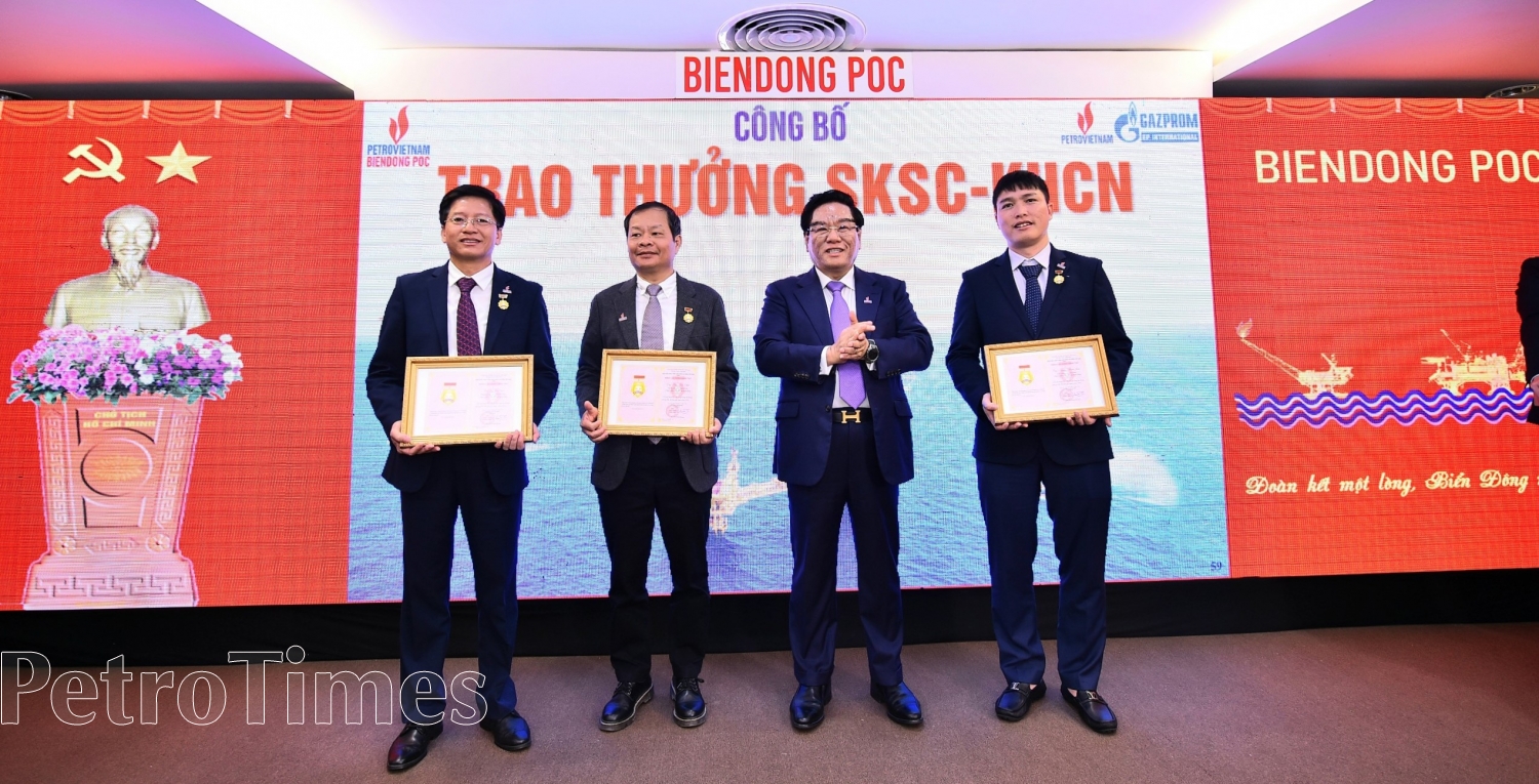 BIENDONG POC tổng kết hoạt động Sáng kiến - Sáng chế và Khoa học Công nghệ giai đoạn 2017 - 2022 BIENDONG POC tổng kết hoạt động Sáng kiến Sáng chế và Khoa học Công nghệ giai đoạn 2017 - 2022
