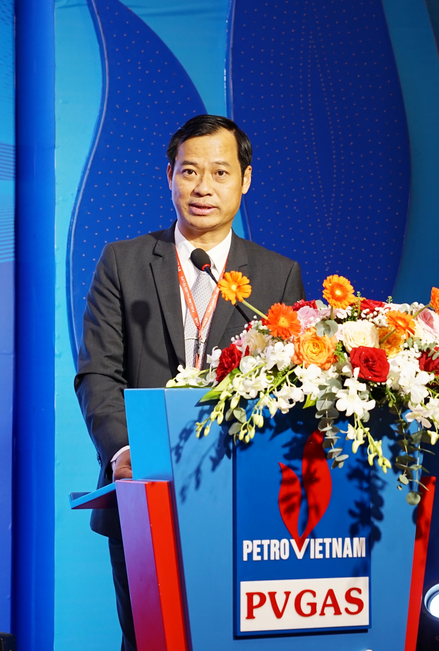 đồng chí Trần Xuân Thành – Chủ tịch Công đoàn PV GAS đã phát động Thi đua đồng chí Trần Xuân Thành – Chủ tịch Công đoàn PV GAS đã phát động Thi đua