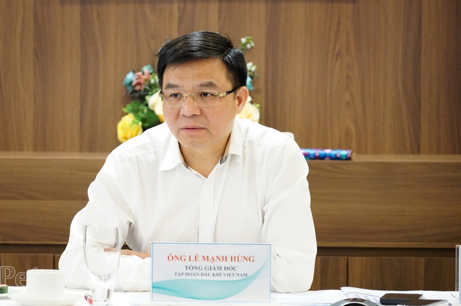 Tổng Giám đốc Petrovietnam Lê Mạnh Hùng làm việc với CLJOC: Lấy áp lực tăng trưởng làm động lực phát triển Tổng Giám đốc Petrovietnam Lê Mạnh Hùng làm việc với CLJOC: Lấy áp lực tăng trưởng làm động lực phát triển
