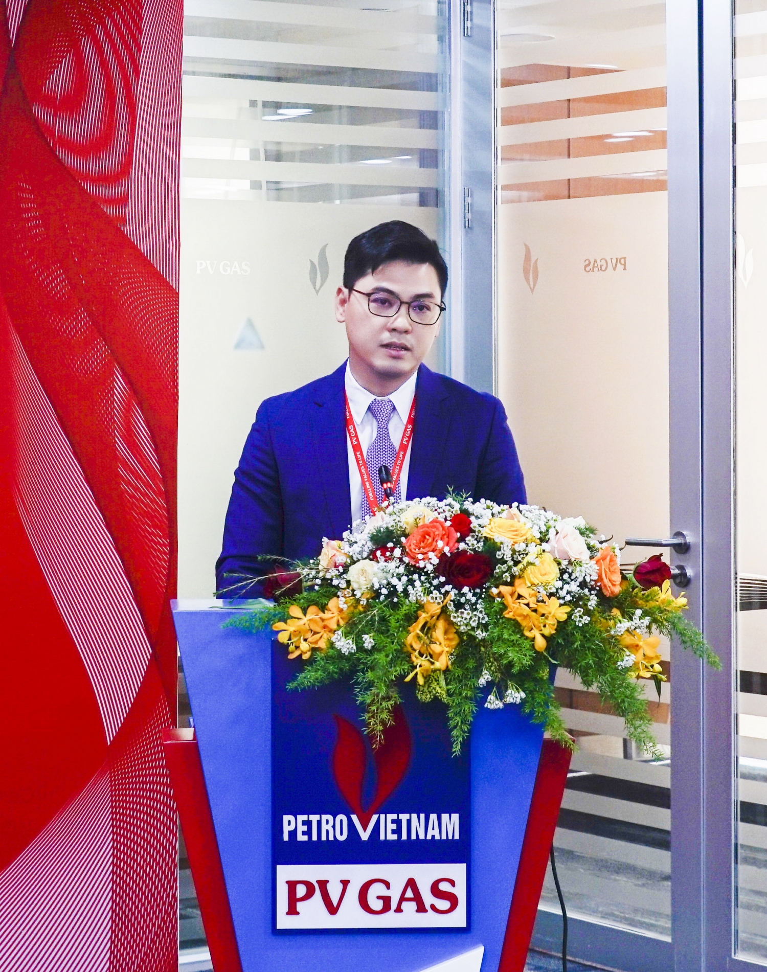 Ông Nguyễn Phúc Tuệ phát biểu nhận nhiệm vụ Ông Nguyễn Phúc Tuệ phát biểu nhận nhiệm vụ