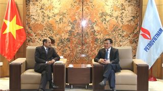 Petrovietnam Chairman of the Board of Directors Hoang Quoc Vuong receives Indian Ambassador to Vietnam