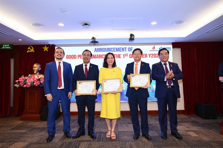 BIENDONG POC sơ kết quý 1/2023: Hoàn thành vượt mức kế hoạch với nhiều áp lực và thách thức BIENDONG POC sơ kết quý 1/2023: Hoàn thành vượt mức kế hoạch với nhiều áp lực và thách thức
