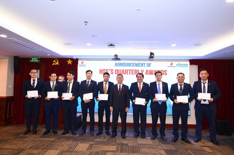 BIENDONG POC sơ kết quý 1/2023: Hoàn thành vượt mức kế hoạch với nhiều áp lực và thách thức BIENDONG POC sơ kết quý 1/2023: Hoàn thành vượt mức kế hoạch với nhiều áp lực và thách thức