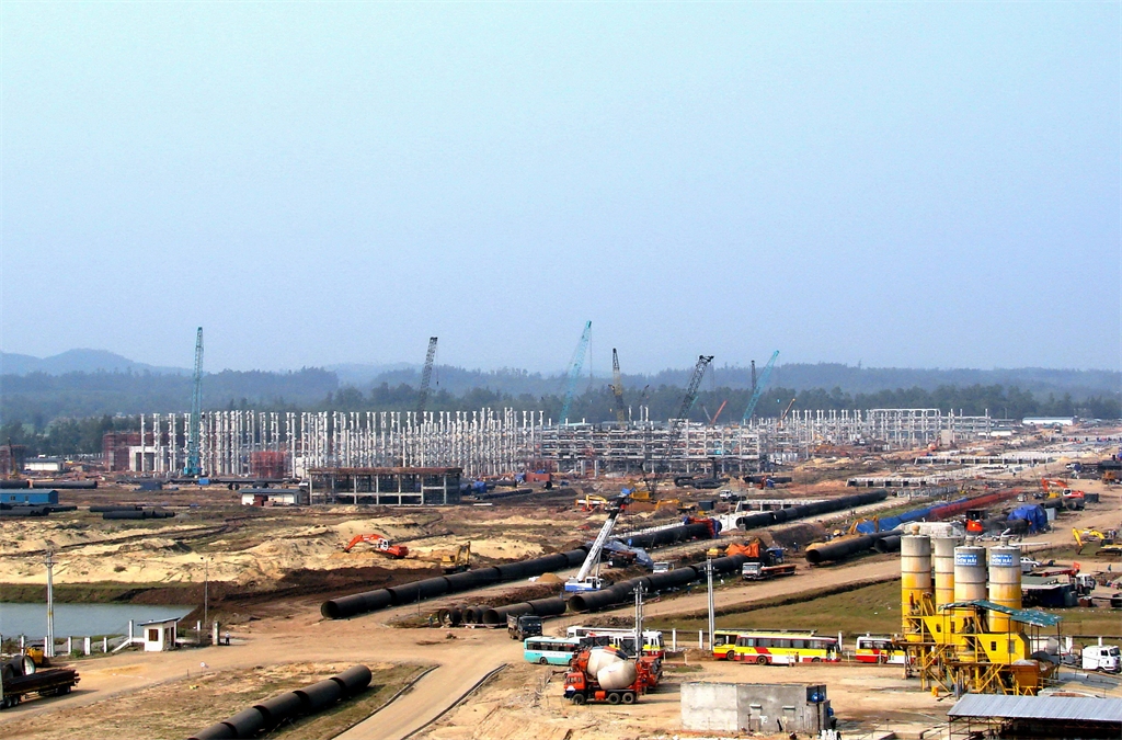 Xây dựng, thử nghiệm vận hành và nghiệm thu NMLD Dung Quất