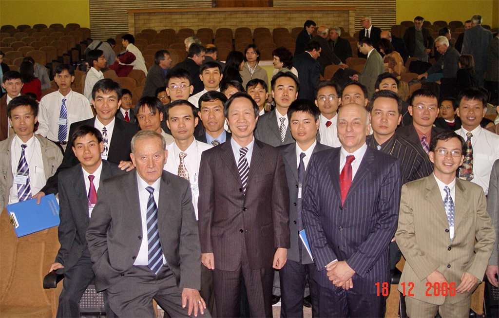 Công tác chuẩn bị nguồn nhân lực cho vận hành NMLD Dung Quất Công tác chuẩn bị nguồn nhân lực cho vận hành NMLD Dung Quất