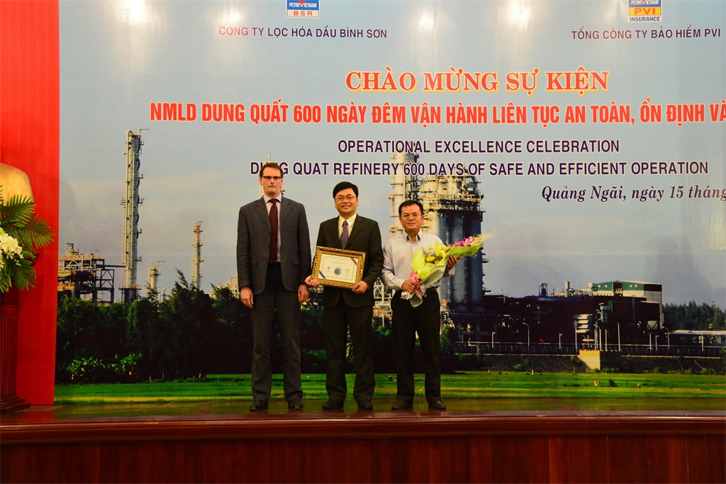 BSR - 15 năm đoàn kết kiến tạo, phát triển bền vững BSR - 15 năm đoàn kết kiến tạo, phát triển bền vững
