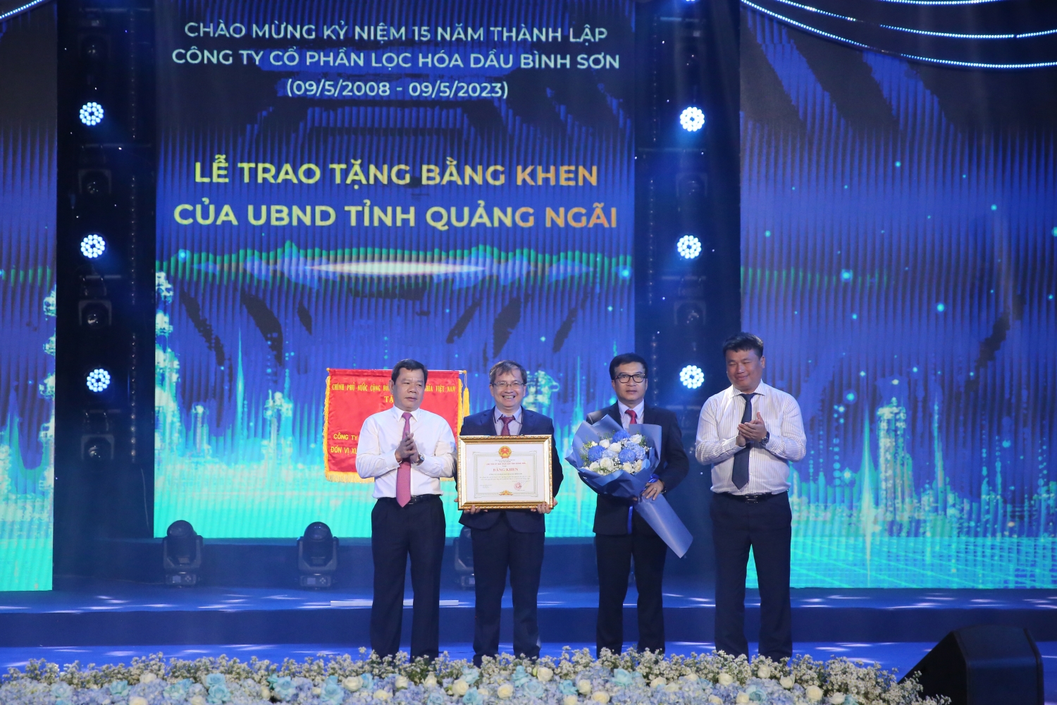 BSR - 15 năm Khát vọng tiên phong BSR 15 năm Khát vọng tiên phong