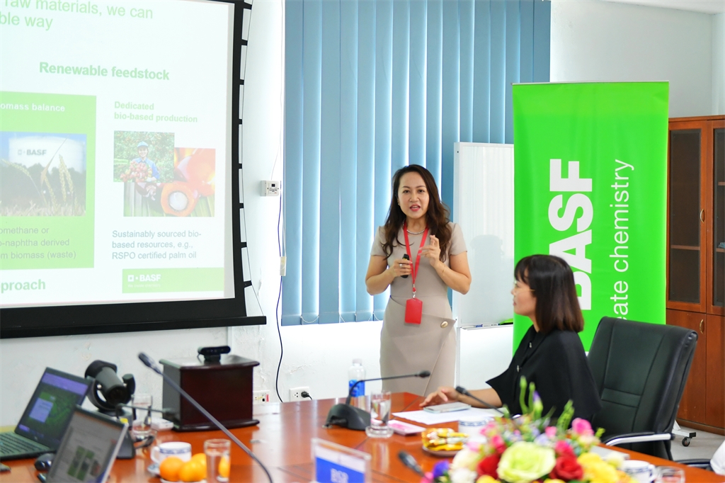 BSR tổ chức Hội thảo “Phát triển bền vững tại NMLD Dung Quất” BSR tổ chức Hội thảo “Phát triển bền vững tại NMLD Dung Quất”