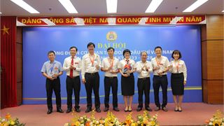 Công đoàn Cơ quan Tập đoàn trao giải cuộc thi Chạy bộ online Xuân Dầu khí 2023