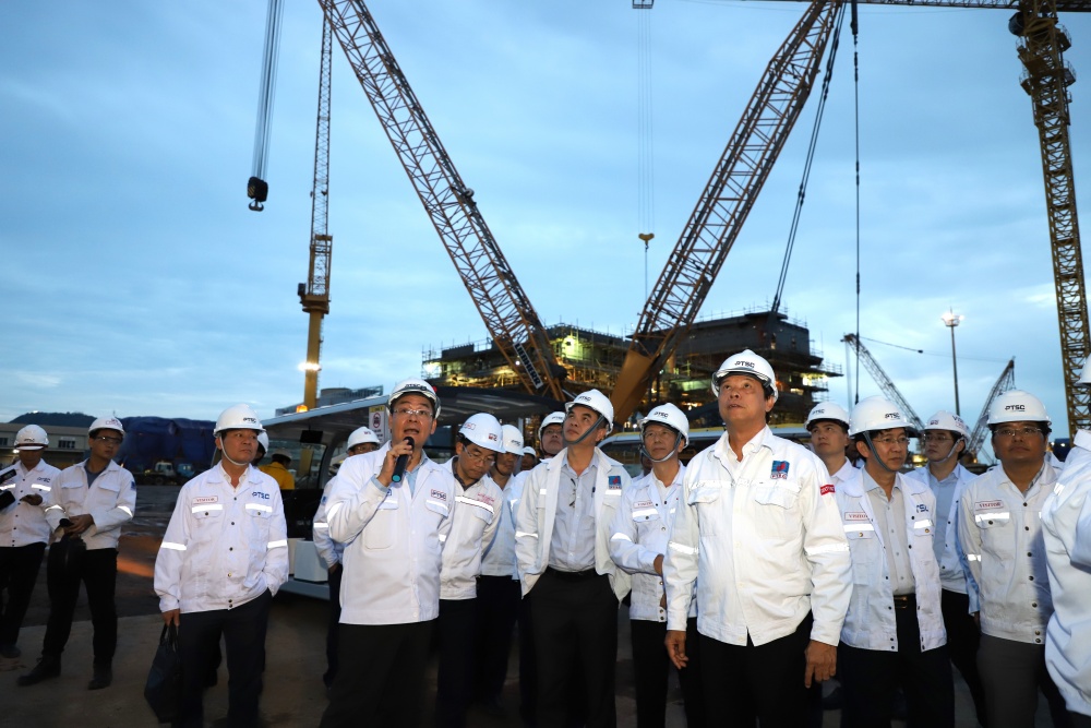 Chủ tịch UBND tỉnh Bà Rịa – Vũng Tàu đến thăm và làm việc với PTSC Chủ tịch UBND tỉnh Bà Rịa – Vũng Tàu đến thăm và làm việc với PTSC