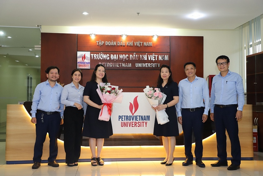 Tọa đàm “Văn hóa Petrovietnam và văn hóa PVU” Tọa đàm “Văn hóa Petrovietnam và văn hóa PVU”