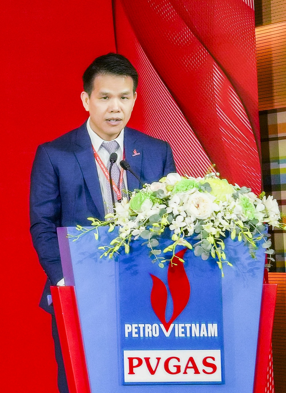 Đồng chí Phạm Văn Phong – Phó Bí thư Đảng ủy, Thành viên HĐQT, Tổng giám đốc PV GAS cam kết phát huy tinh thần đoàn kết và sức mạnh PV GAS trên hành trình thực hiện các khát vọng phát triển doanh nghiệp Đồng chí Phạm Văn Phong – Phó Bí thư Đảng ủy, Thành viên HĐQT, Tổng giám đốc PV GAS cam kết phát huy tinh thần đoàn kết và sức mạnh PV GAS trên hành trình thực hiện các khát vọng phát triển doanh nghiệp