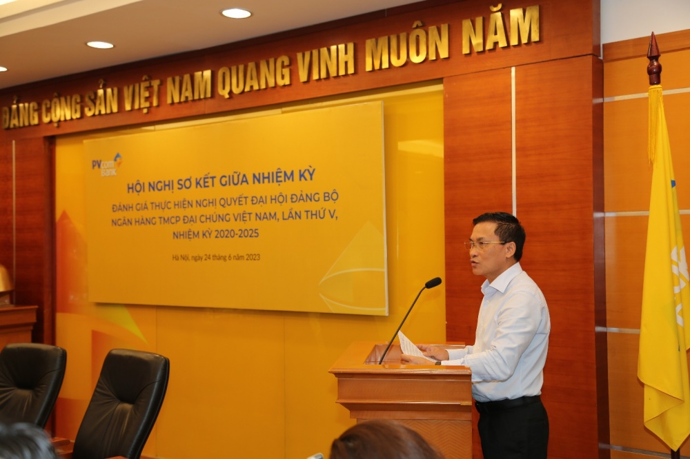 Đảng bộ PVCombank tổ chức Hội nghị sơ kết giữa nhiệm kỳ 2020-2025