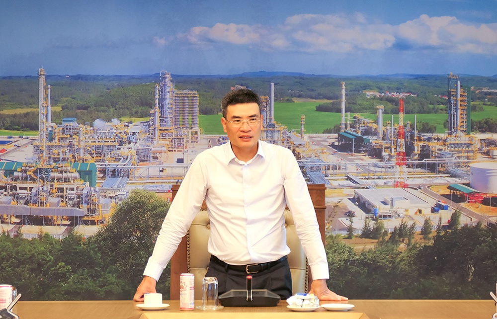 Petrovietnam công bố và trao quyết định bổ nhiệm lãnh đạo Ban Kinh tế Đầu tư Petrovietnam công bố và trao quyết định bổ nhiệm lãnh đạo Ban Kinh tế Đầu tư