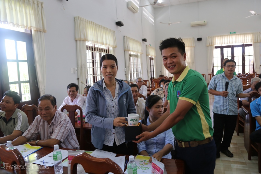 Phân bón Phú Mỹ tiếp tục đồng hành cùng chương trình “Bác sĩ nông học” Phân bón Phú Mỹ tiếp tục đồng hành cùng chương trình “Bác sĩ nông học”