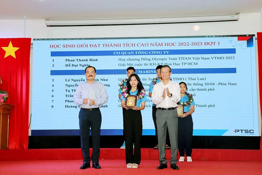 PTSC tổ chức lễ tuyên dương học sinh giỏi tiêu biểu lần thứ IX, năm học 2022-2023 PTSC tổ chức lễ tuyên dương học sinh giỏi tiêu biểu lần thứ IX, năm học 2022-2023