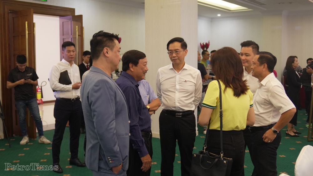 Họp báo công bố Giải Marathon - Cà Mau 2023 Cup Petrovietnam Họp báo công bố Giải Marathon - Cà Mau 2023 Cúp Petrovietnam