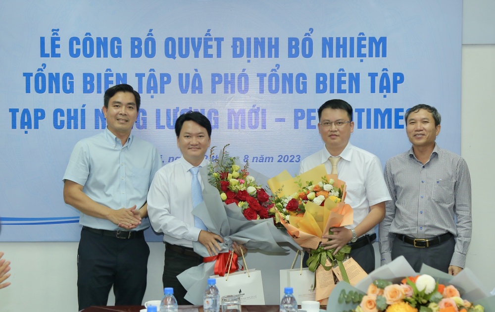 Đồng chí Phạm Thuận Thiên được bổ nhiệm Tổng biên tập Tạp chí Năng lượng Mới - PetroTimes Đồng chí Phạm Thuận Thiên được bổ nhiệm Tổng biên tập Tạp chí Năng lượng Mới PetroTimes