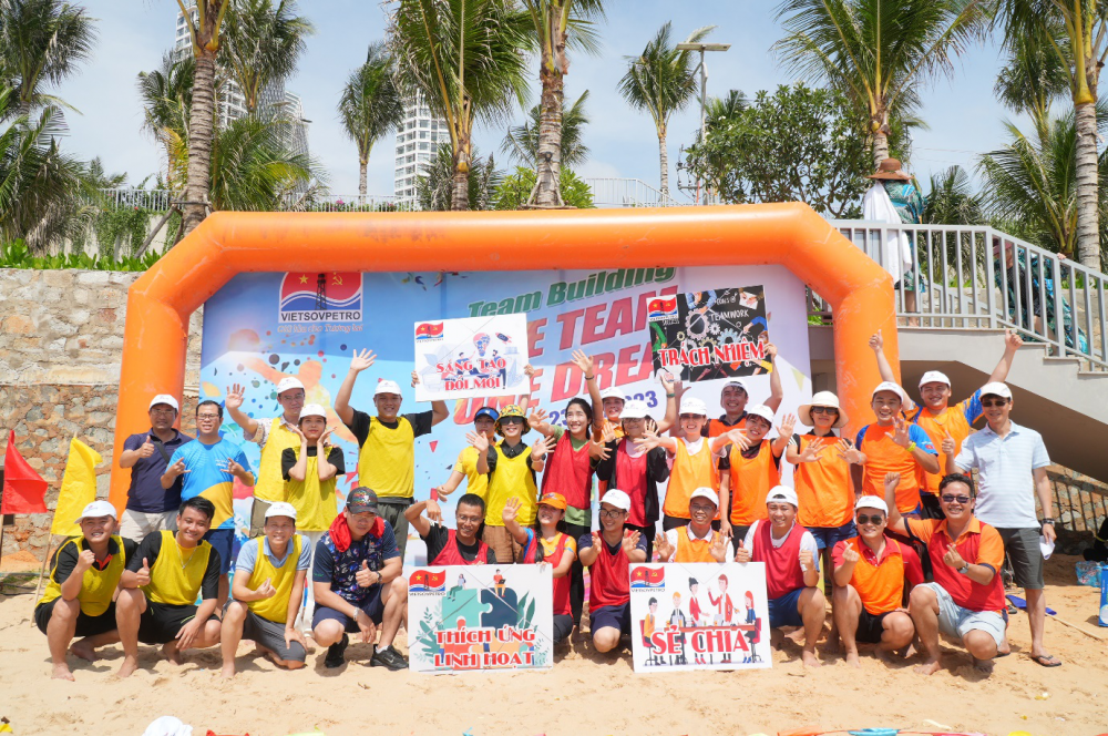 Nâng cao sức mạnh truyền thông nội bộ và văn hóa doanh nghiệp tại Vietsovpetro Nâng cao sức mạnh truyền thông nội bộ và văn hóa doanh nghiệp tại Vietsovpetro