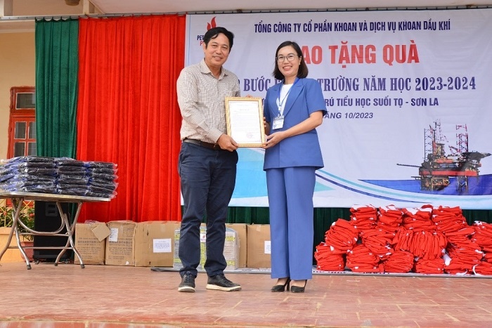 PV Drilling thực hiện an sinh xã hội tại Sơn La, Hà Giang và Cần Thơ PV Drilling thực hiện an sinh xã hội tại Sơn La, Hà Giang và Cần Thơ