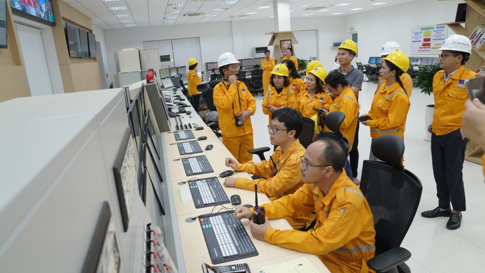 Petrovietnam và PV GAS tổ chức tọa đàm về thị trường tiêu thụ LNG Petrovietnam và PV GAS tổ chức tọa đàm về thị trường tiêu thụ LNG