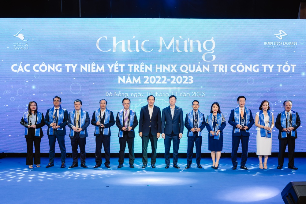 PVChem - Top 10 Doanh nghiệp quản trị công ty tốt năm 2022-2023 của HNX