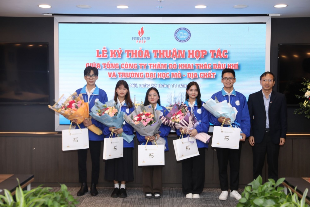 PVEP ký kết thỏa thuận hợp tác với Trường Đại học Mỏ - Địa chất giai đoạn 2023 - 2026 PVEP ký kết thỏa thuận hợp tác với Trường Đại học Mỏ - Địa chất giai đoạn 2023 - 2026