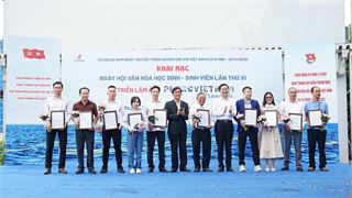 Sôi nổi Ngày hội Văn hóa Học sinh – Sinh viên năm 2023 và triển lãm ảnh “Petrovietnam trong tôi”