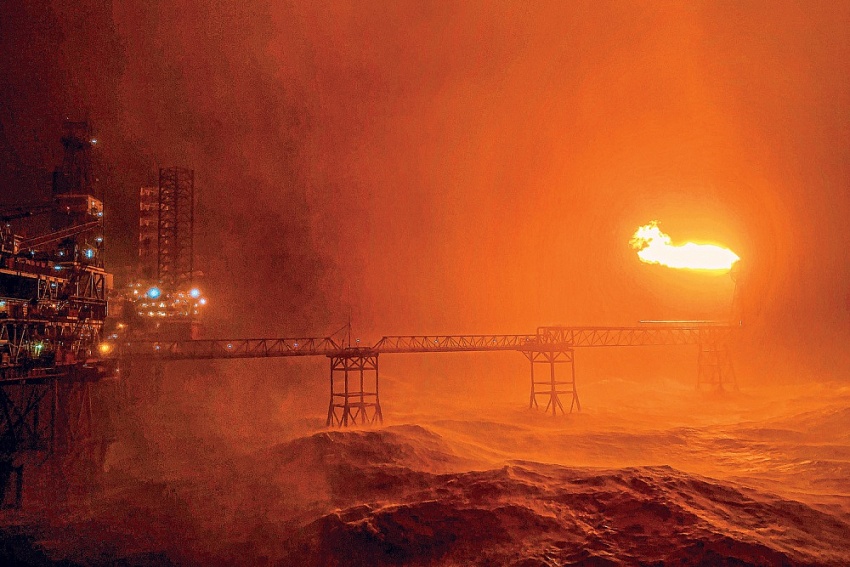 Thấy gì qua cuộc thi ảnh 'Petrovietnam trong tôi”? Thấy gì qua cuộc thi ảnh 'Petrovietnam trong tôi”?