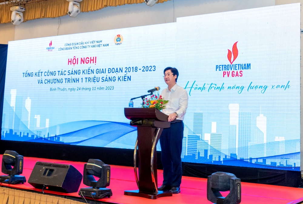 H3. Ông Nguyễn Mạnh Kha, Phó Chủ tịch CĐ DKVN khẳng định sức sáng tạo PV GAS đã lan tỏa mạnh mẽ, tạo nên phong trào lao động sáng tạo tiêu biểu của ngành DKVN H3. Ông Nguyễn Mạnh Kha, Phó Chủ tịch CĐ DKVN khẳng định sức sáng tạo PV GAS đã lan tỏa mạnh mẽ, tạo nên phong trào lao động sáng tạo tiêu biểu của ngành DKVN