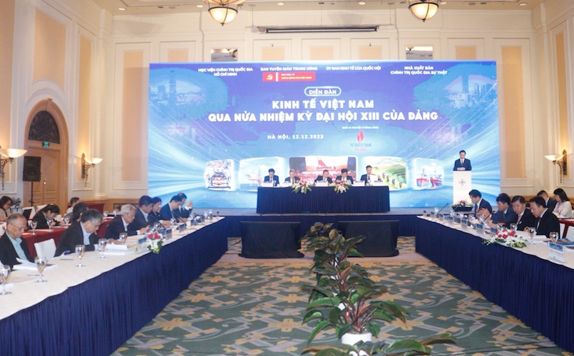Petrovietnam với những định hướng phát triển bền vững Petrovietnam với những định hướng phát triển bền vững