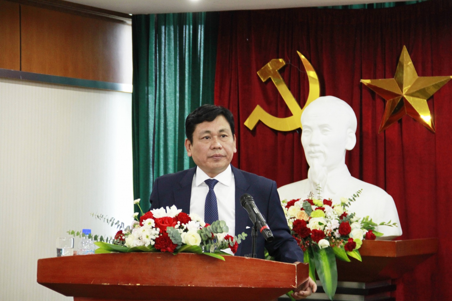 Thành viên HĐTV Petrovietnam Bùi Minh Tiến: PVChem có 6 điểm sáng trong năm 2023 Thành viên HĐTV Petrovietnam Bùi Minh Tiến: PVChem có 6 điểm sáng trong năm 2023