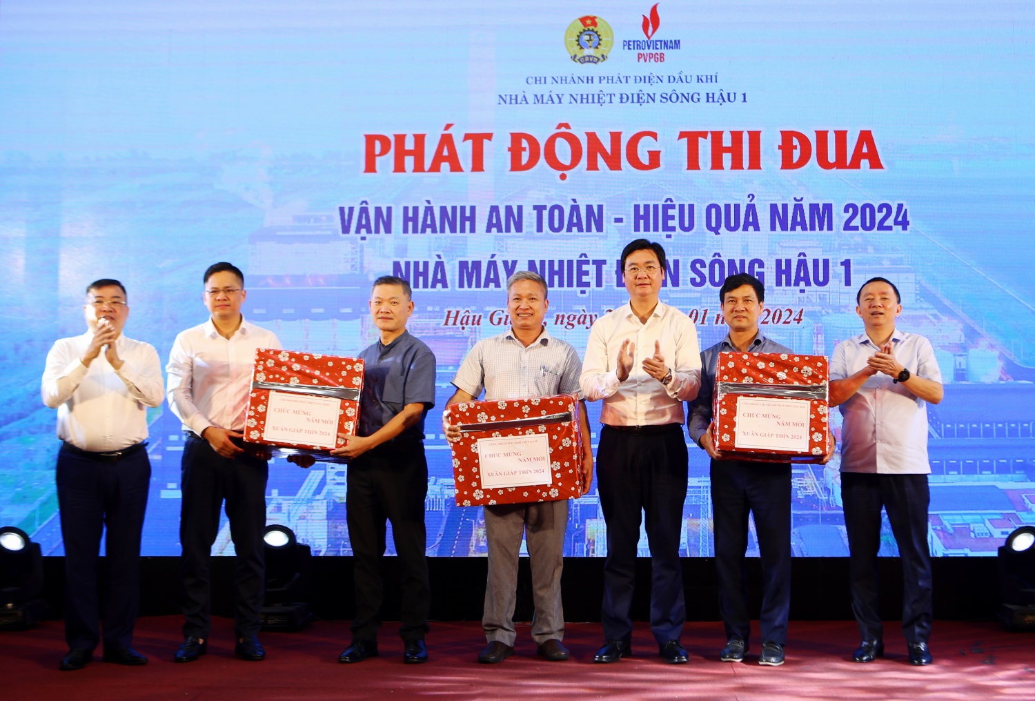 Nhà máy Nhiệt điện Sông Hậu 1 quyết tâm vận hành an toàn, hiệu quả Thi đua vận hành an toàn, hiệu quả Nhà máy Nhiệt điện Sông Hậu 1