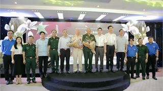 Hội CCB Tập đoàn tổ chức Tọa đàm: “Tiếp lửa truyền thống, cống hiến tương lai”