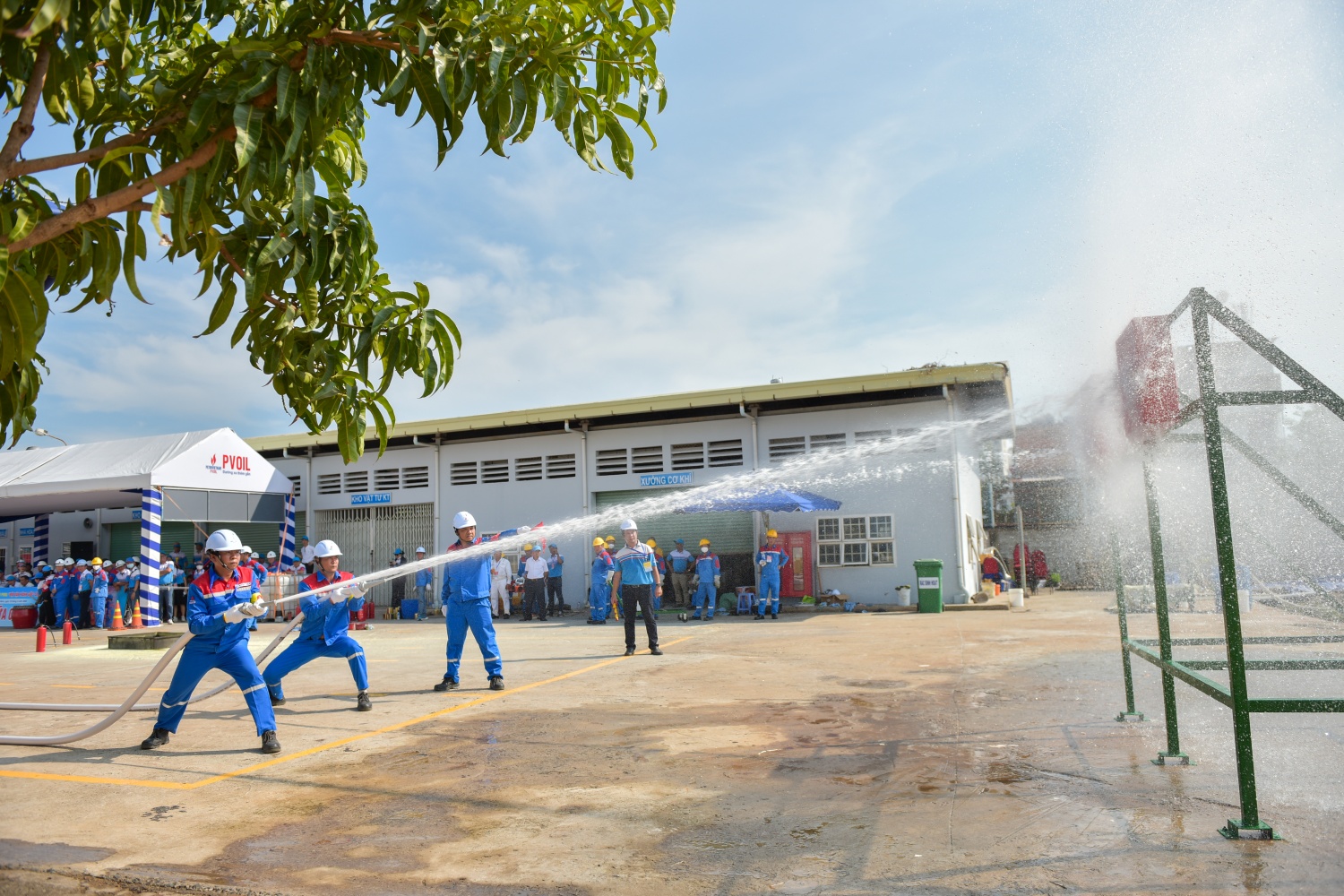 PVOIL tổ chức thành công Hội thi tay nghề khối kho xăng dầu “Đội vận hành giỏi” lần thứ tư - năm 2024 PVOIL tổ chức thành công Hội thi tay nghề khối kho xăng dầu “Đội vận hành giỏi” lần thứ tư - năm 2024