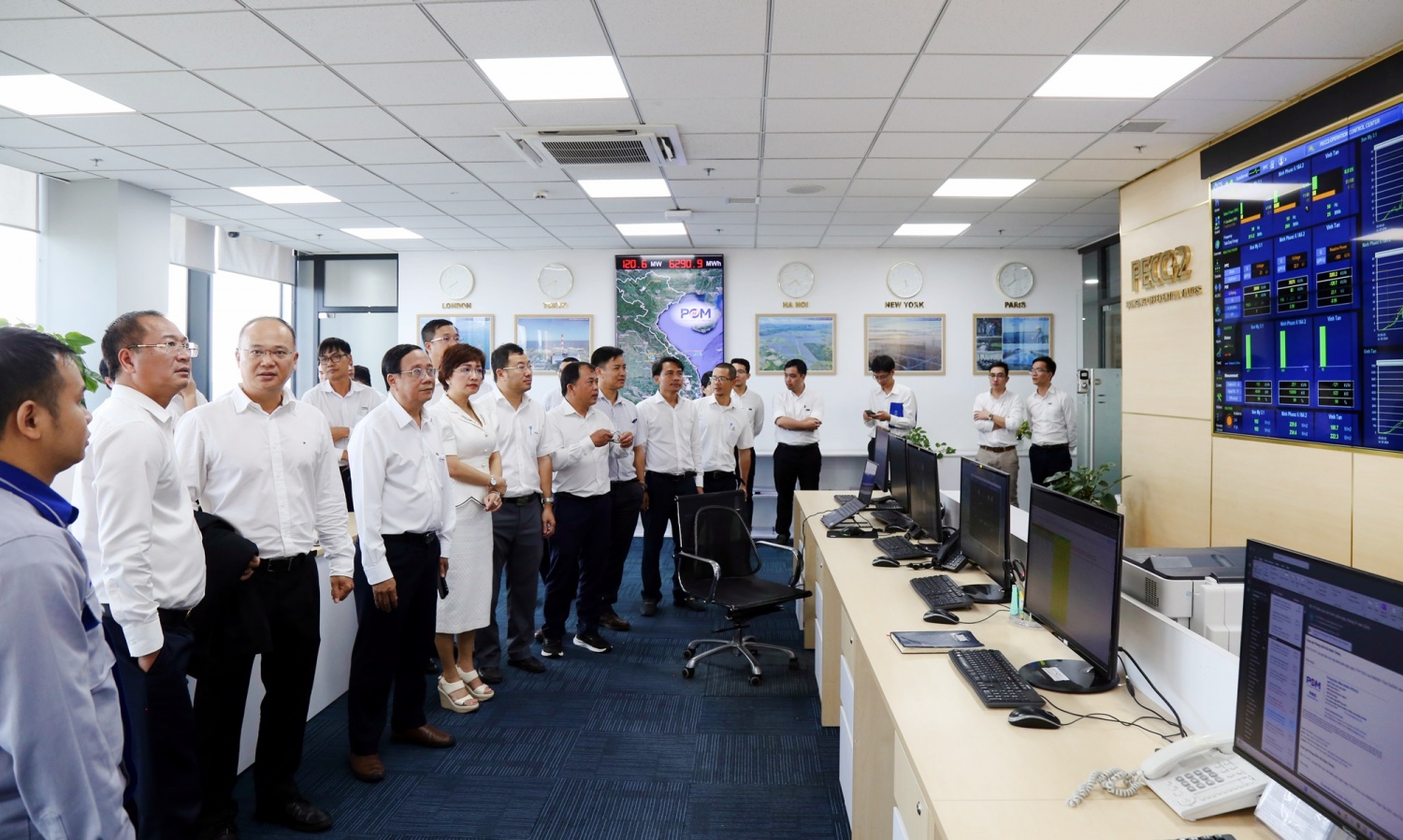 Ban QLDA Sông Hậu 1 và Liên danh PECC2-PECC3 ký kết các hợp đồng Dự án Nhiệt điện Ô Môn III