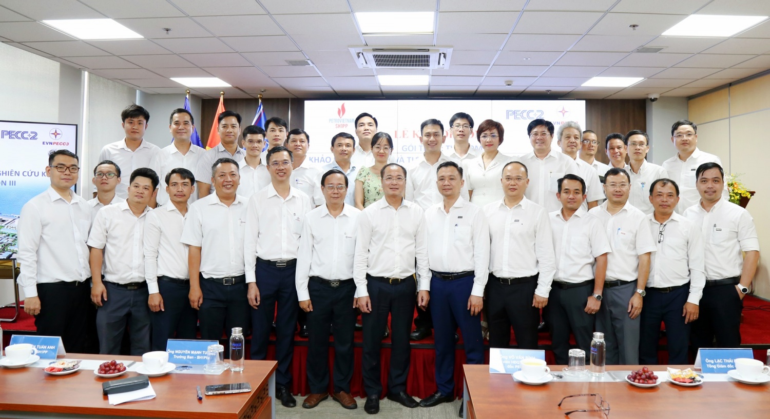 Ban QLDA Sông Hậu 1 và Liên danh PECC2-PECC3 ký kết các hợp đồng Dự án Nhiệt điện Ô Môn III