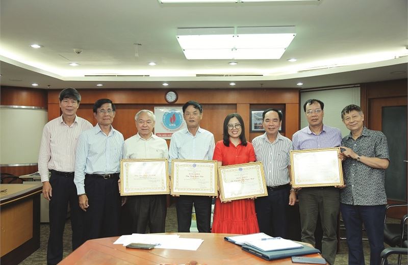 Đồng hành và lan tỏa
