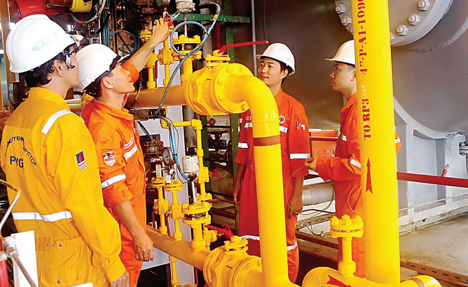 Phát huy khoa học công nghệ làm cơ sở phát triển bền vững ngành Dầu khí Phát huy khoa học công nghệ làm cơ sở phát triển bền vững ngành Dầu khí