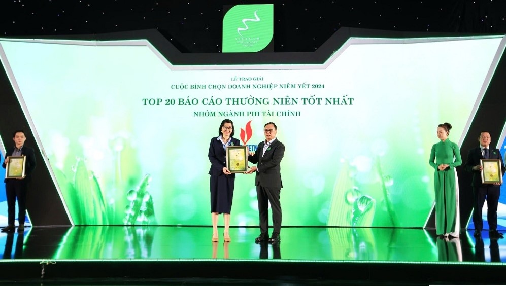 PV Drilling đạt giải cao tại Cuộc bình chọn Doanh nghiệp niêm yết năm 2024 PV Drilling đạt giải cao tại Cuộc bình chọn Doanh nghiệp niêm yết năm 2024