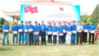 Kết nạp 171 đoàn viên nhân dịp kỷ niệm 80 năm Đoàn TNCS Hồ Chí Minh