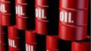 Giá dầu Brent tăng và vượt mốc 102 USD mỗi thùng
