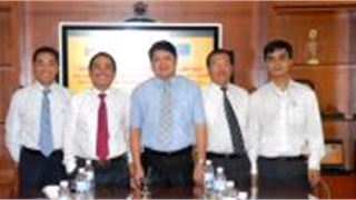 Ký hợp đồng bảo hiểm xây dựng lắp đặt cho Dự án Nhà máy sản xuất xơ sợi tổng hợp Polyester Đình Vũ