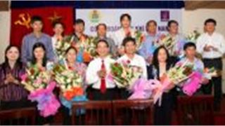 Đẩy mạnh giai đoạn 2 “Học tập và làm theo tấm gương đạo đức Hồ Chí Minh” 