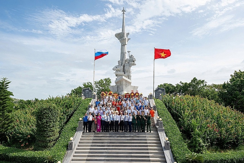 Vietsovpetro: Những đóng góp vững mạnh vì cộng đồng   Văn hóa Doanh nghiệp hướng tới tương lai bền vững