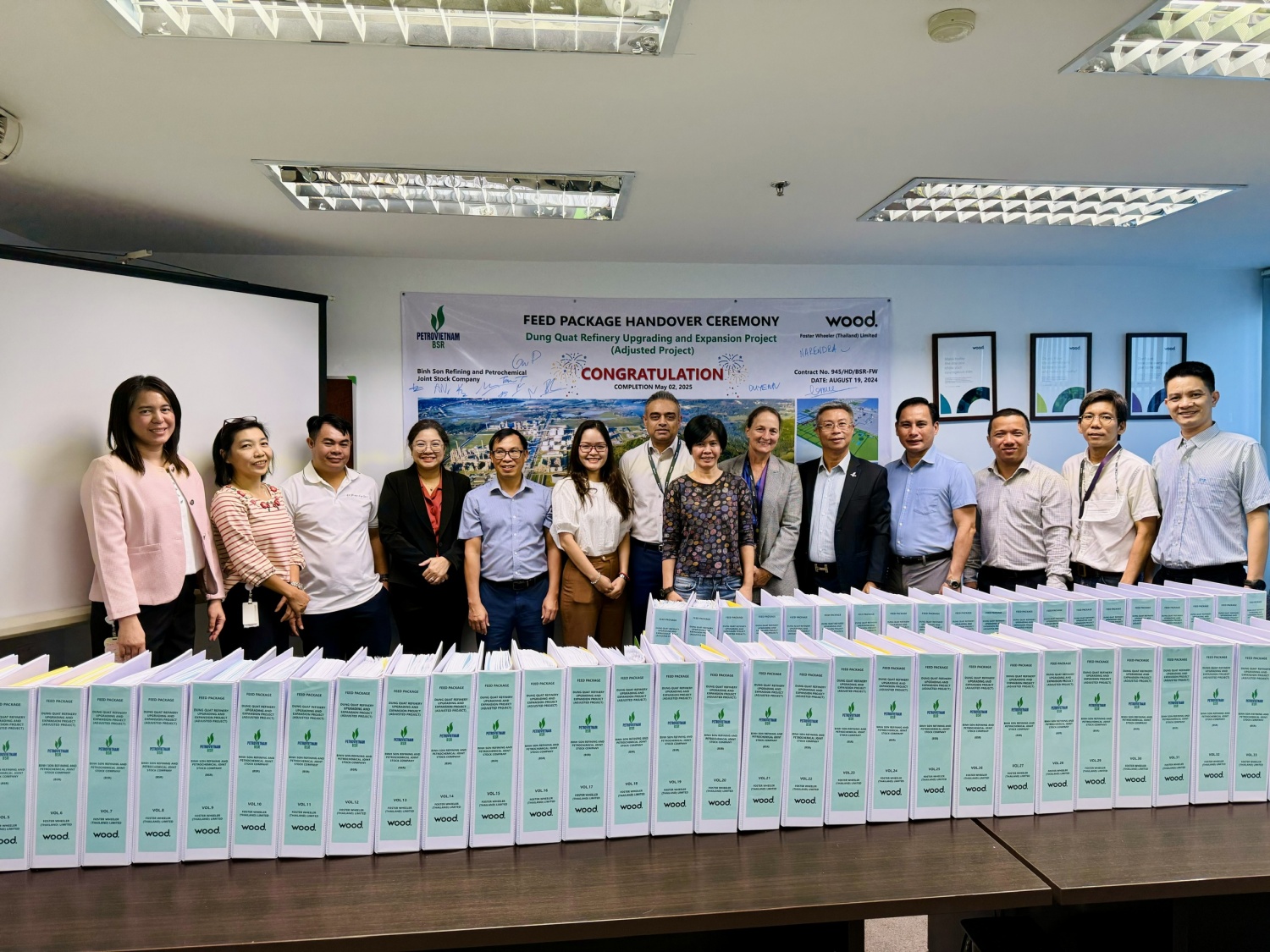BSR nhận bàn giao Hồ sơ thiết kế FEED Dự án Nâng cấp mở rộng NMLD Dung Quất”