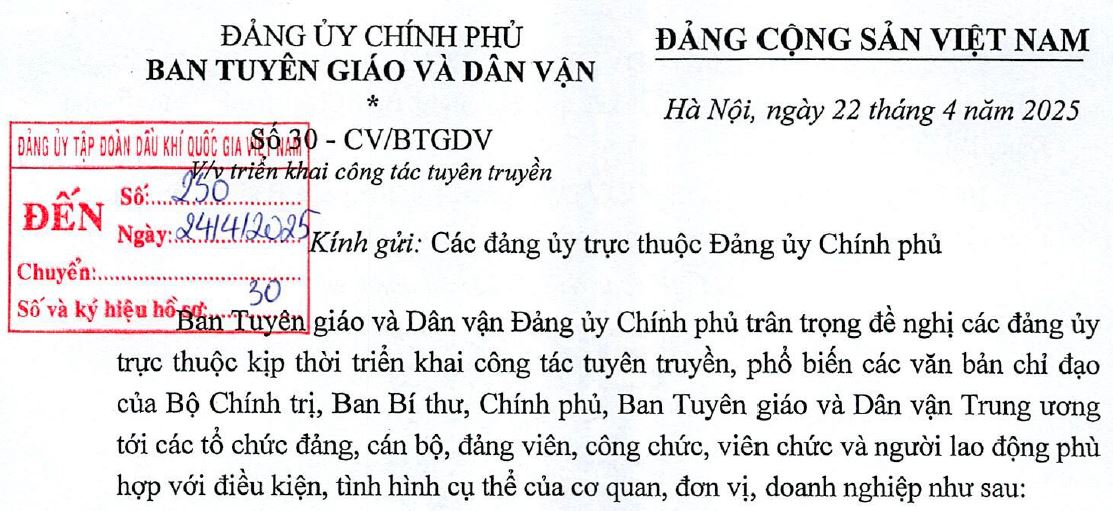 Triển khai công tác tuyên truyền, phổ biến tới các tổ chức đảng, cán bộ, đảng viên, công chức, viên chức, đoàn viên, hội viên và người lao động”